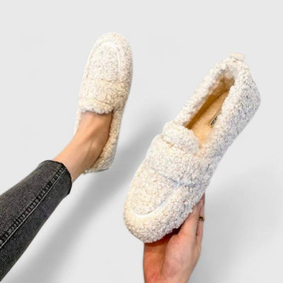 Solène™ – Chaussons d’hiver au design élégant - L'Atelier de Fleure
