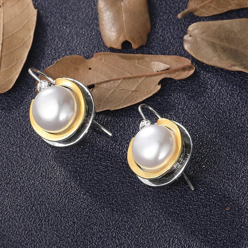 Alba™ - Boucles d’oreilles en acier avec perle - L'Atelier de Fleure