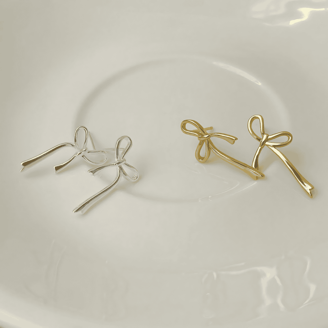 Nina™ - Boucles d’Oreilles Clous Nœud - L'Atelier de Fleure